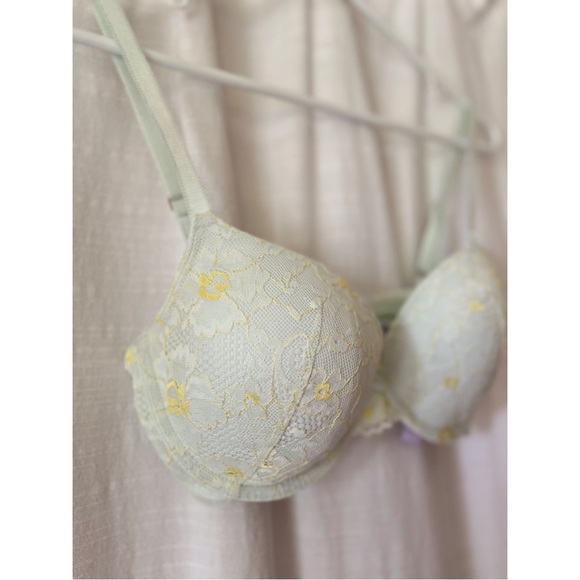 Savage X Fenty | Floral Lace Bra - Picture 4 of 9